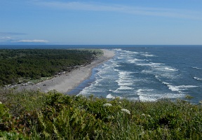 View towards Benson Beach from the North Head lighthouse