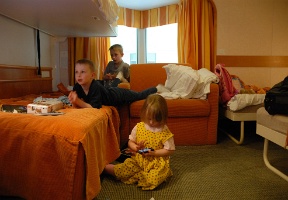 On our way back to  Helsinki: kids playing in the cabin