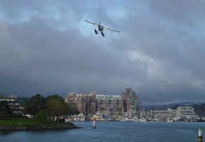 Kenmore Air arriving in Victoria